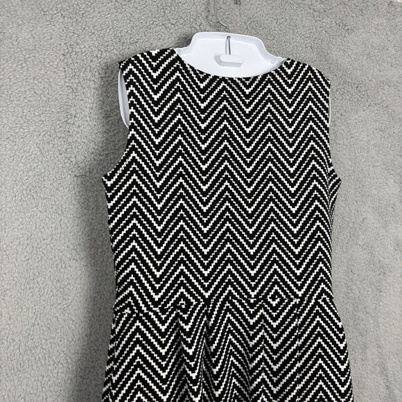 Enfocus Studio Dress Women size 14 Sleeveless Chevron Stripes Stretch Fit Flare - Picture 5 of 11